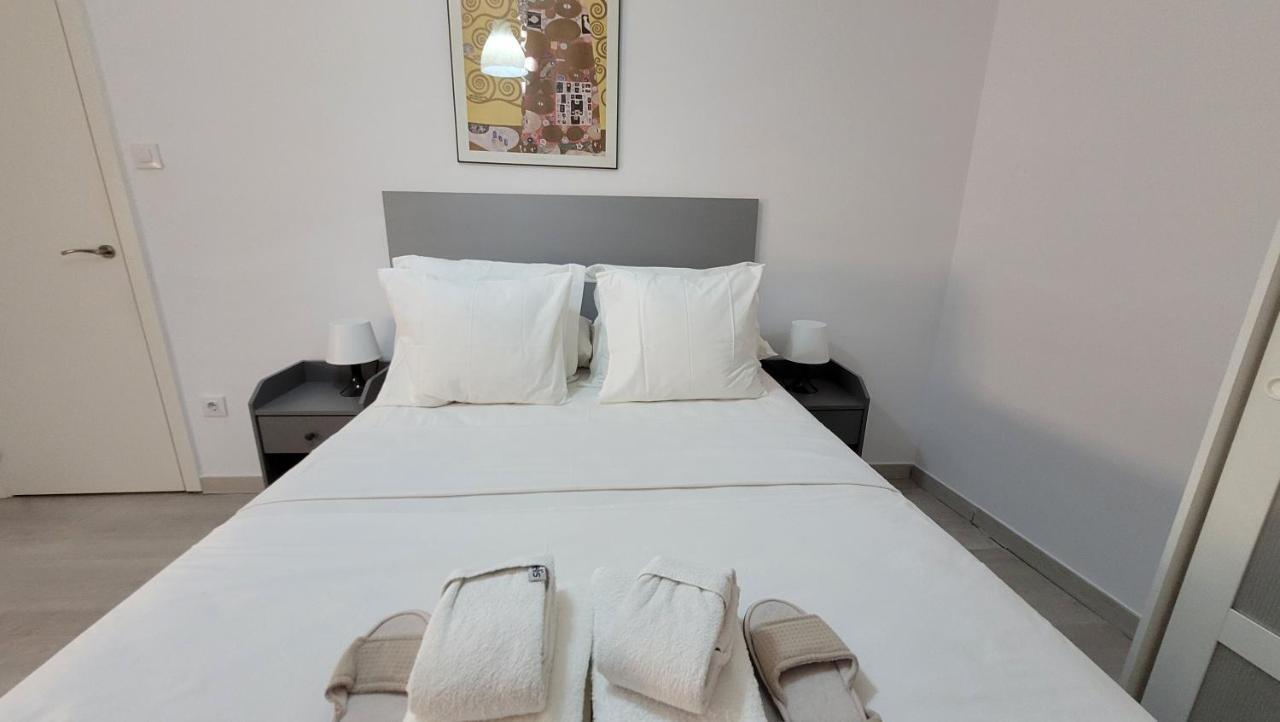 APARTAMENTS B O D CoLLBLANC L'Hospitalet de Llobregat Exterior foto