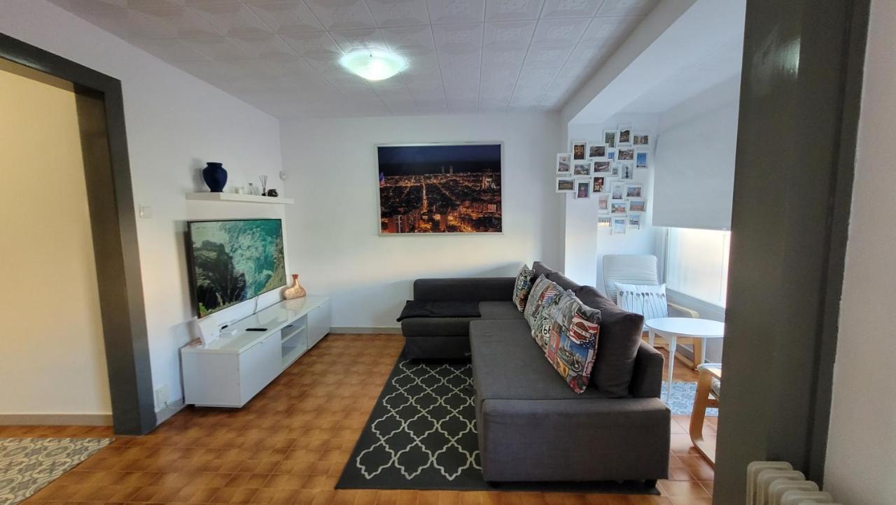 APARTAMENTS B O D CoLLBLANC L'Hospitalet de Llobregat Exterior foto