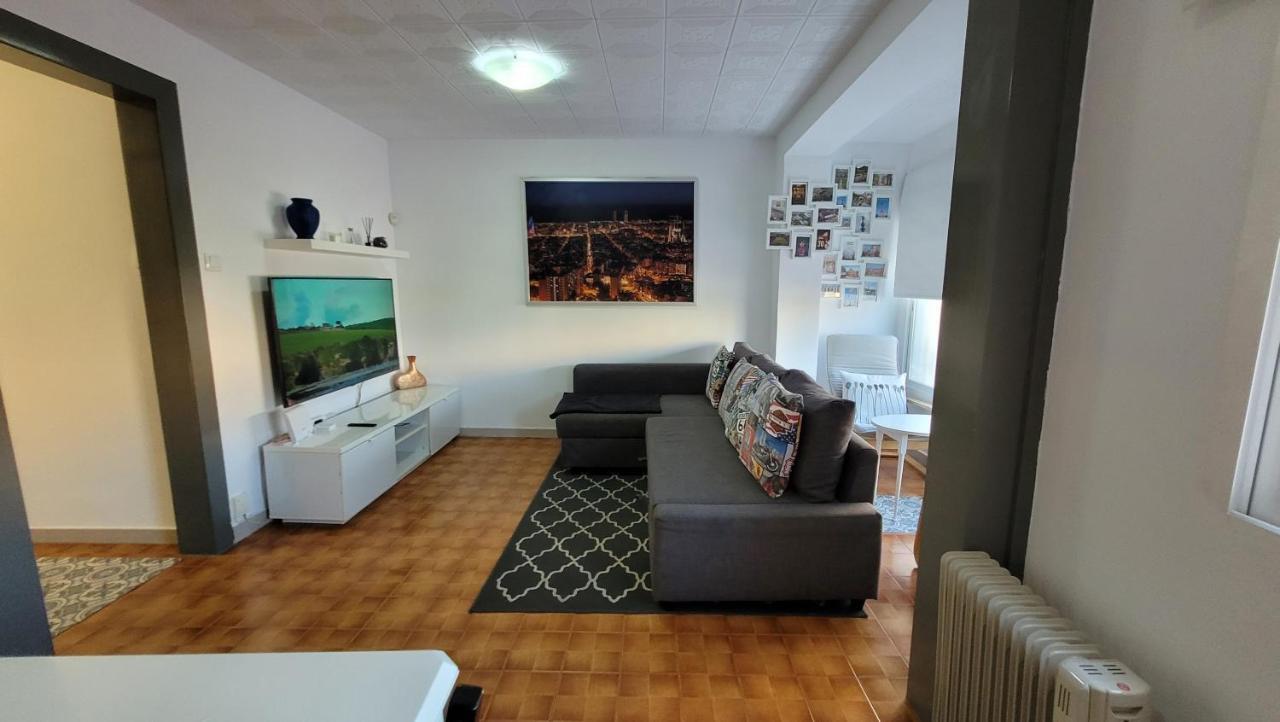 APARTAMENTS B O D CoLLBLANC L'Hospitalet de Llobregat Exterior foto